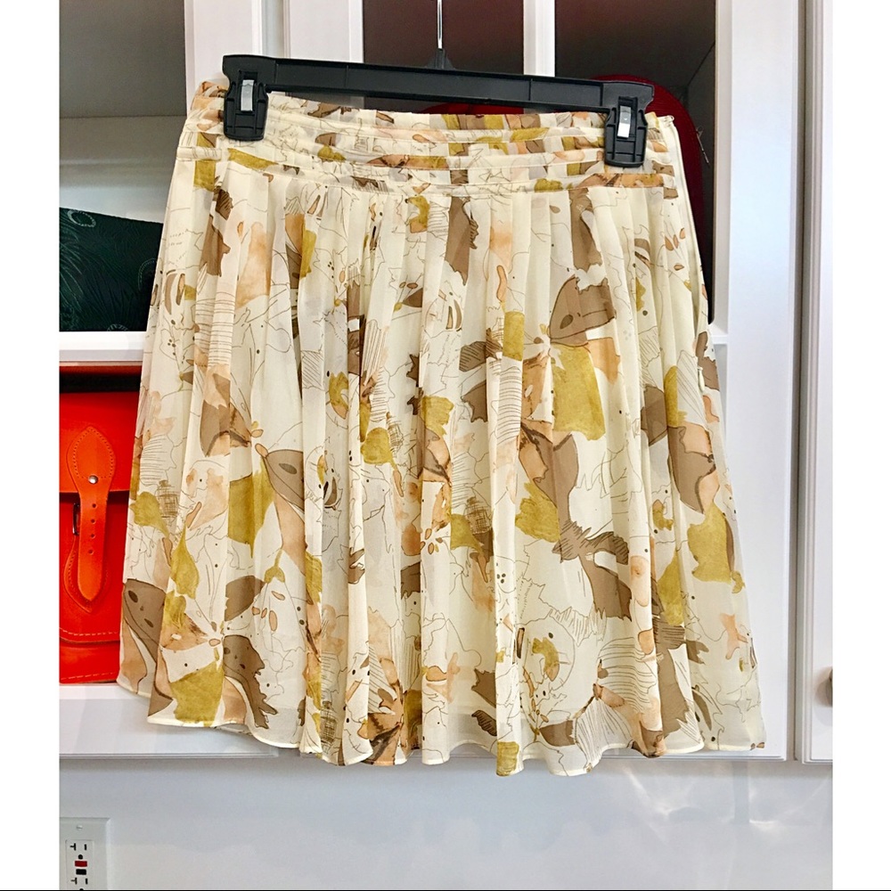 Club Monaco Silk Floral Skirt