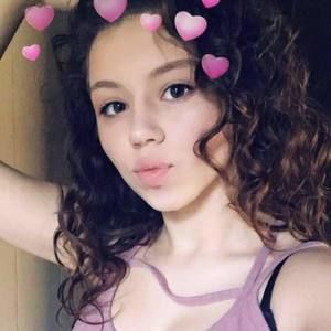 Meet your Posher, Janessa