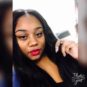 Meet your Posher, Jasmine