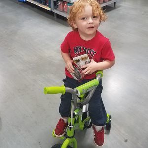 Meet your Posher, Thomas