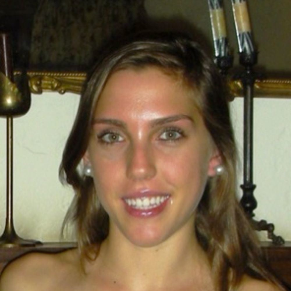 Meet your Posher, Dana