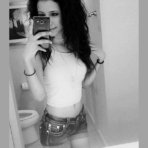 Meet your Posher, Brenda