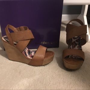 Cognac Madden Girl wedges