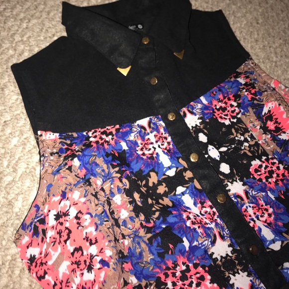 Indulge - Picture 2 of 4