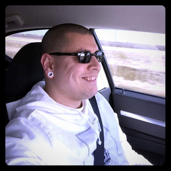 Meet your Posher, Benjamin - Picture 1 of 1