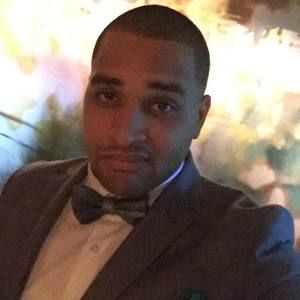 Meet your Posher, Christopher