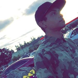 Meet your Posher, Damian