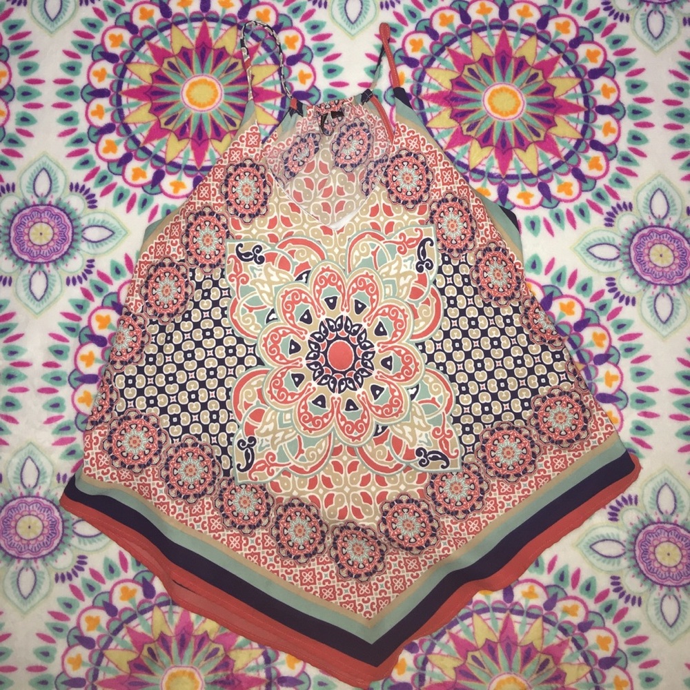 Tribal strap tee