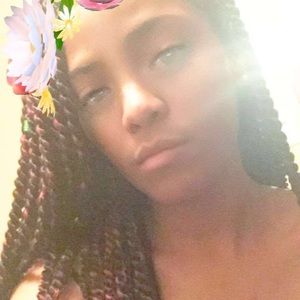 Meet your Posher, Britney