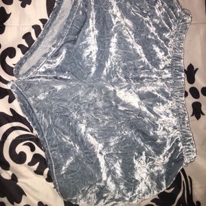 Fashion nova velvet shorts