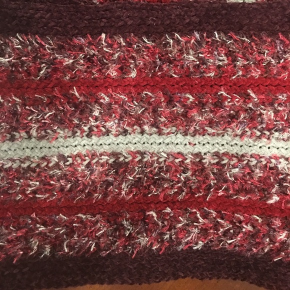 Scarf - Picture 3 of 3