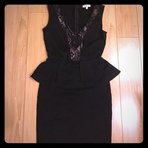 Peplum lace detailed dress