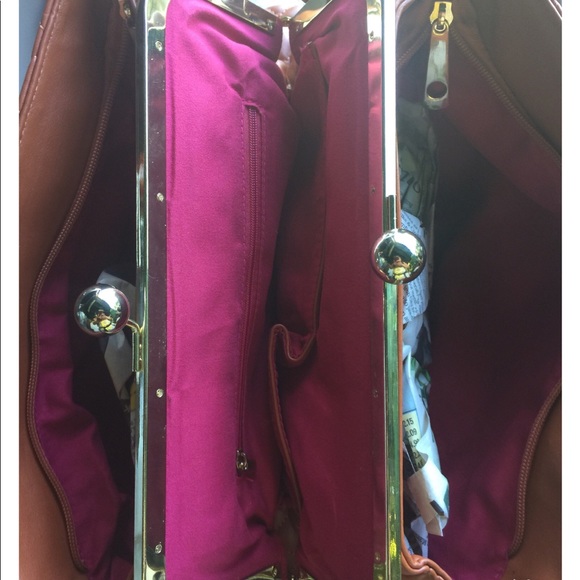 Women’s Brown Quilted Handbag - Picture 3 of 3