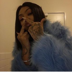 Meet your Posher, Gabi