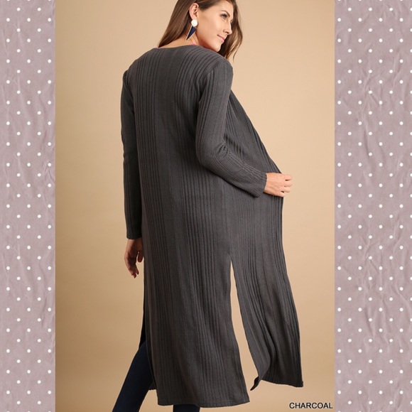 ONE LEFT! Large💖Charcoal Grey Cardigan Sweater💖 - Picture 3 of 5