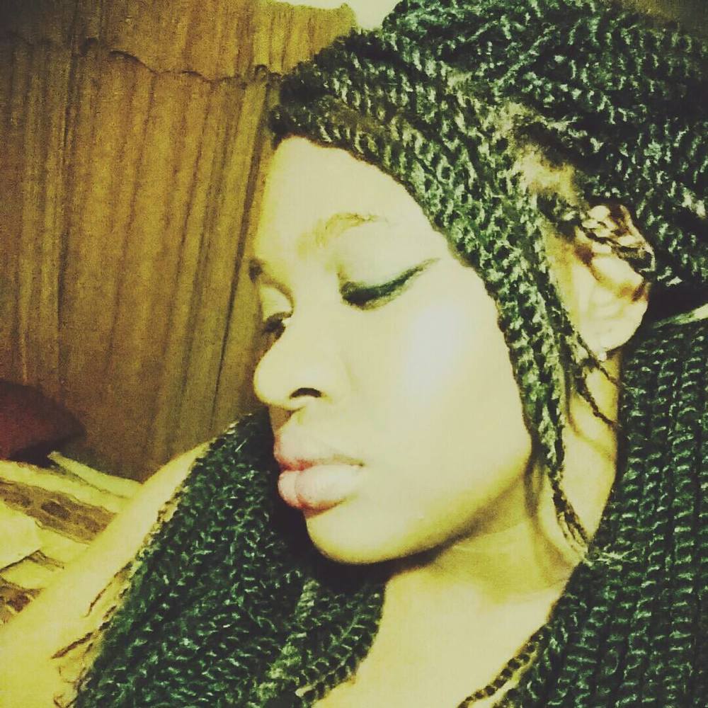 Meet your Posher, Monica