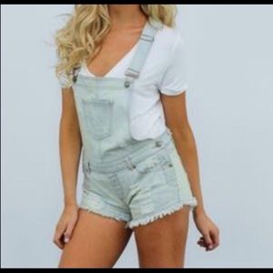 Jessie James Decker Kittenish Overalls
