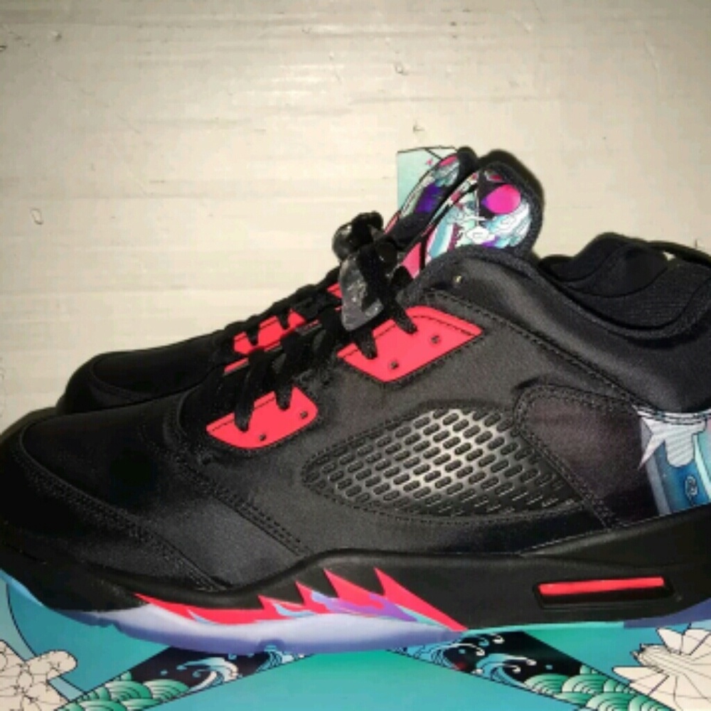 Nike Jordan Retro V Low CNY