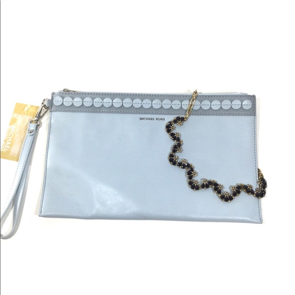 Michael Kors Handbags - NWT Michael Kors Analise Clutch