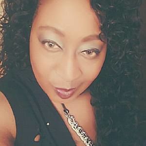 Meet your Posher, Priscilla