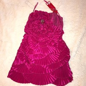 HOT PINK FLOWER 🌸 DESIGN DRESS!