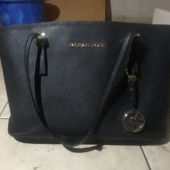 michael kors - Picture 1 of 3