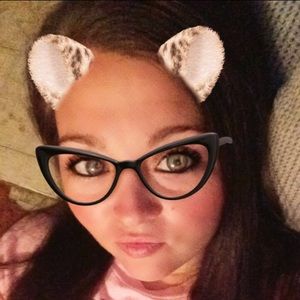 Meet your Posher, Jillian