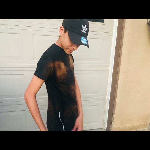 " Bleach dyed" zipper side tshirt - Picture 3 of 7