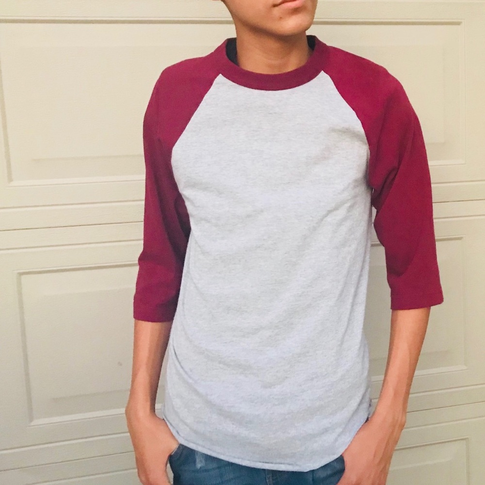 Baseball tee
