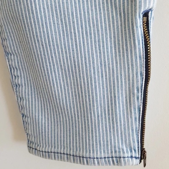 Jcrew cropped railroad wash jeans size 30 - Picture 3 of 5