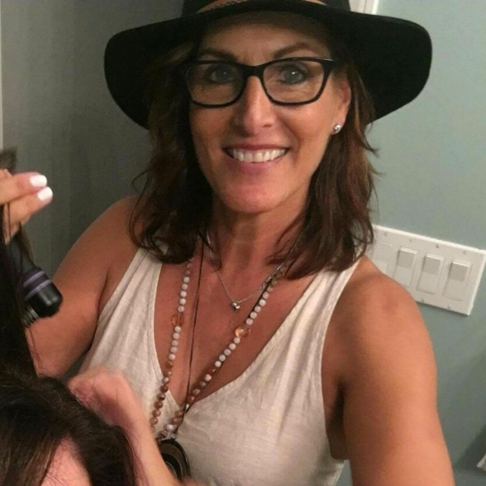 Meet your Posher, Mindy