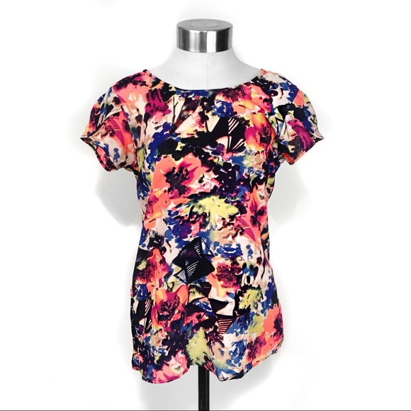 Anthropologie japna floral print top - Picture 2 of 4