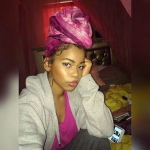 Meet your Posher, Destiny