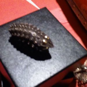 Meet your Posher, Emilia