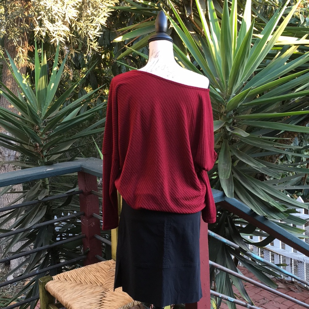New! Sexy Off Shoulder Sweater - Picture 3 of 5