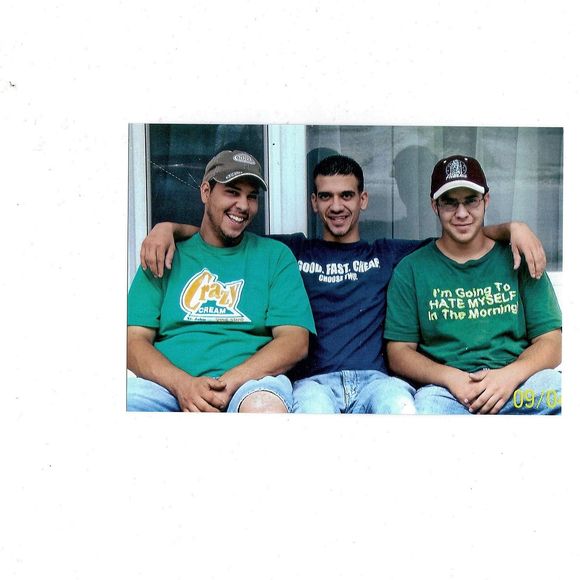 Meet your Posher, Robin - Picture 1 of 1