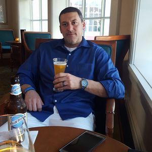 Meet your Posher, Robert