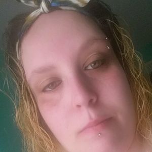 Meet your Posher, Caitlyn