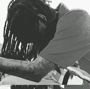 Meet your Posher, Price