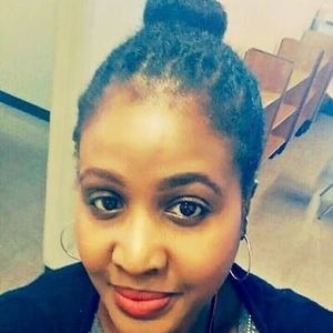 Meet your Posher, Antoinette