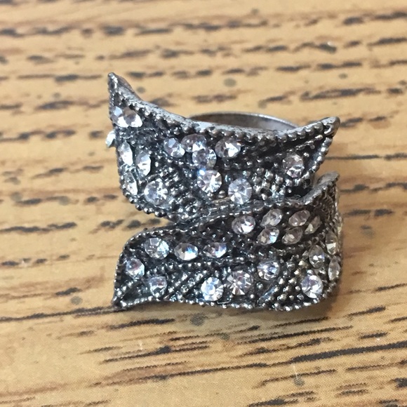 Two Metal Silver & Crystal Adjustable Rings - Picture 3 of 4