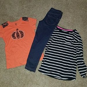 Girl's Shirts & Jeggings