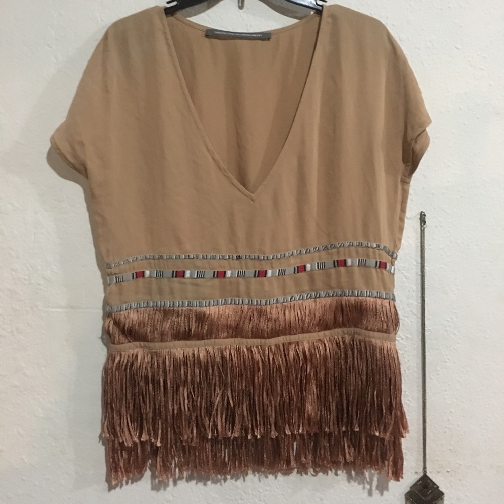 Cynthia Vincent  Camel fringe Top!!😍🌻