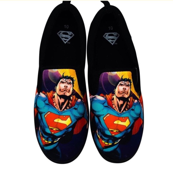 Other - ❌🚫SOLD❌🚫NWT! Superman Sk8ters: size 10-11
