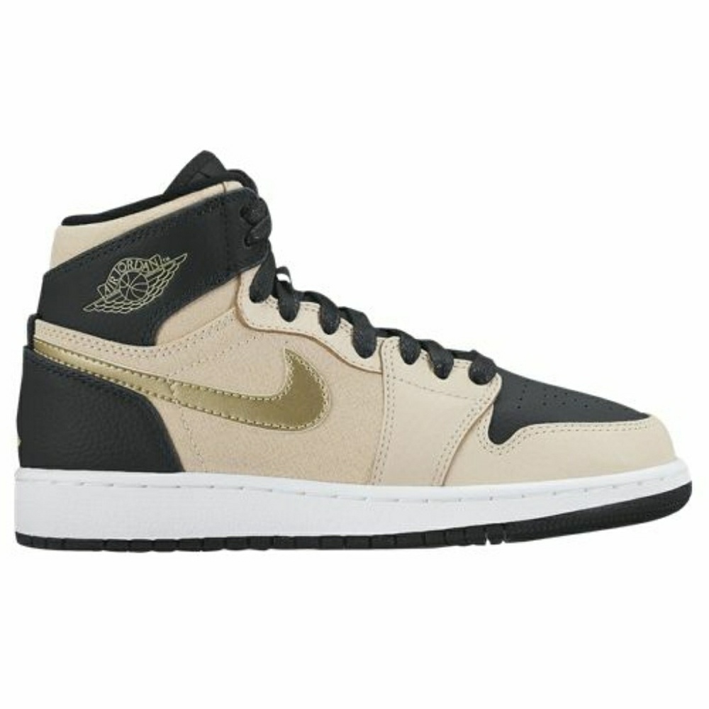 Boys Air Jordan 1 Retro Hi, Size 6.5