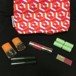 CLINIQUE NEW makeup w Jonathan Adler Bag a steal!!