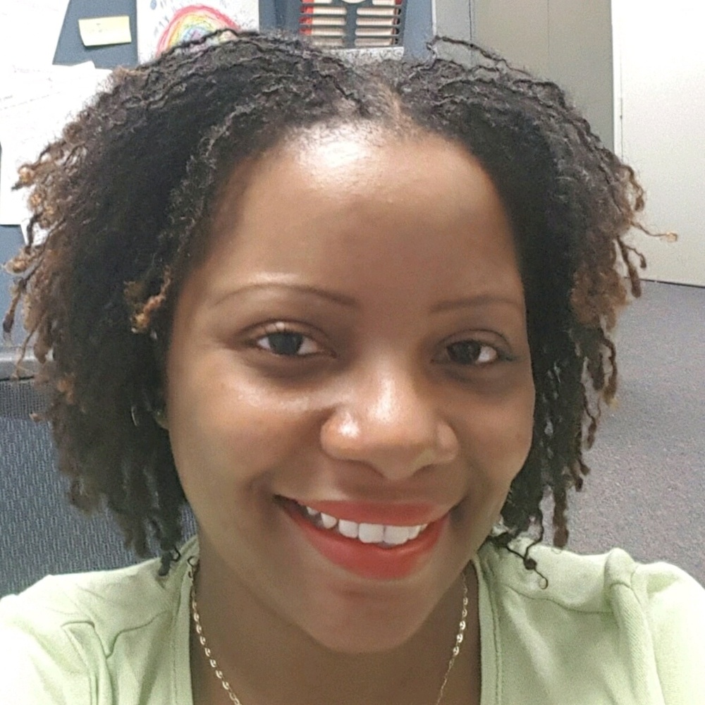 Meet your Posher, Carmella