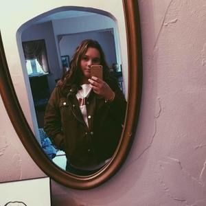 Meet your Posher, Brooke