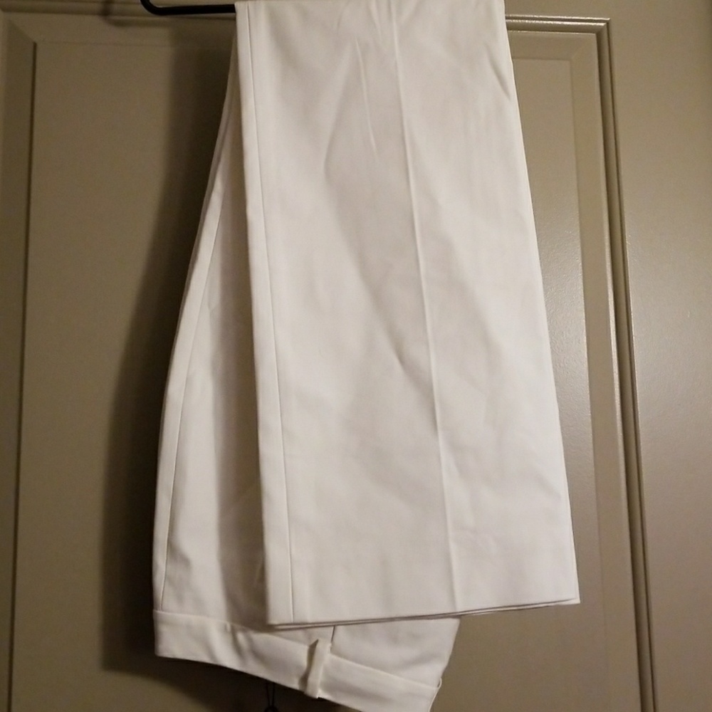 Brand New Brooks Brothers Lucia White Pant