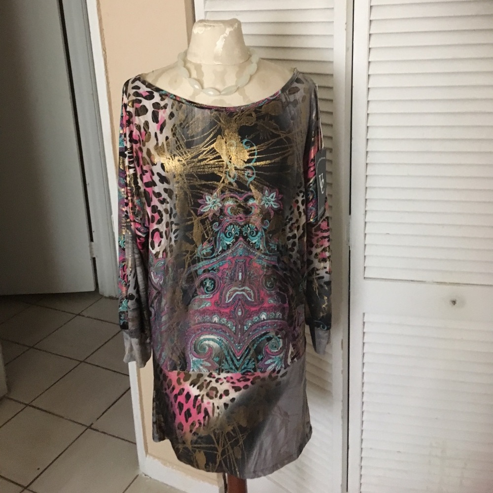 Multiple color dress great to go out any occasion